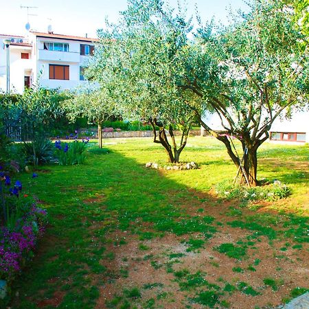 Nada Apartments Porec Luaran gambar